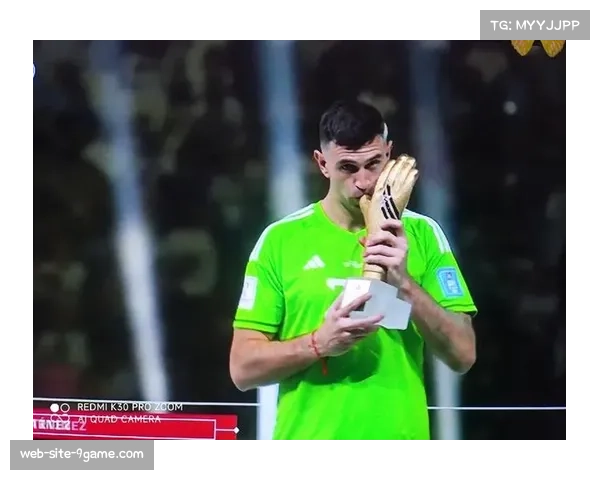 马丁内斯点球大战心理优势 阿斯顿维拉门将在阿根廷卫冕之路上的特殊价值